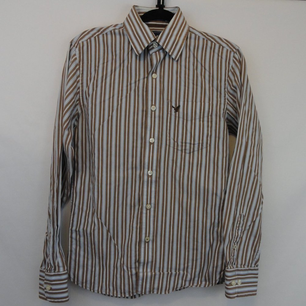American Eagle Mens button up shirt, size XS. (A20)